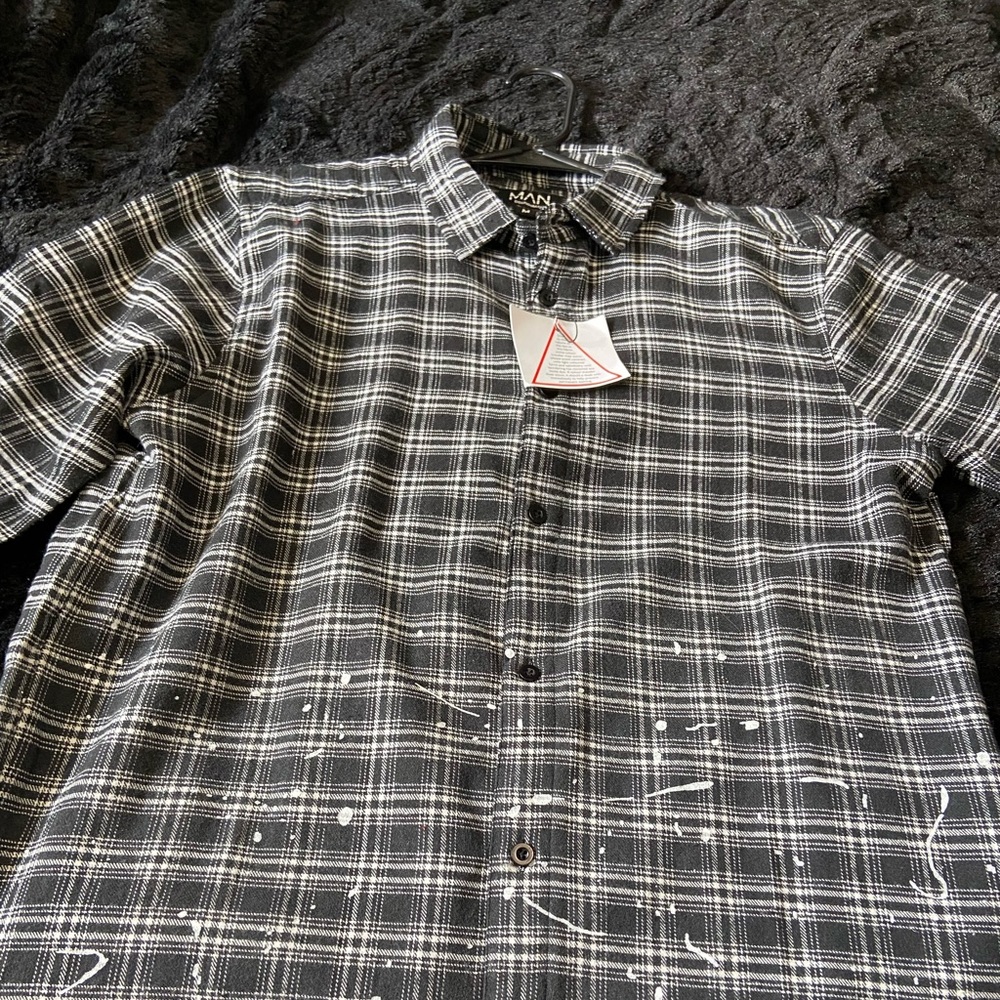 Men’s black and grey flannel with white dots still brand new never worn